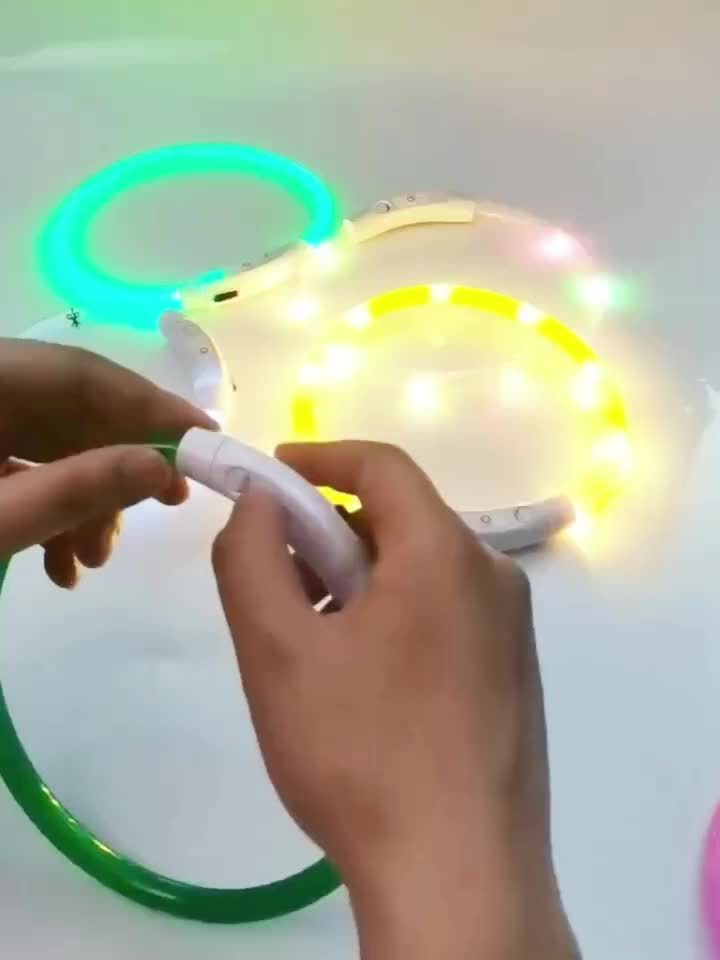Coleira LED Recarregável para Passeio Noturno
